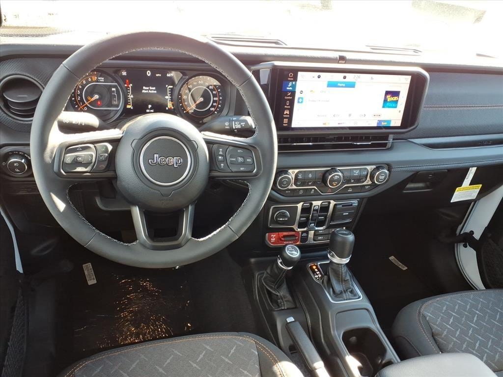 New 2025 Jeep Gladiator Mojave Pickup