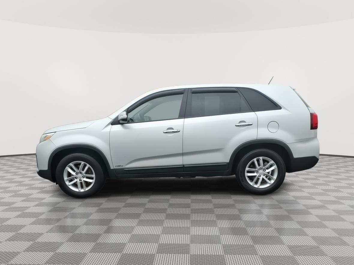 2015 Kia Sorento LX photo 4