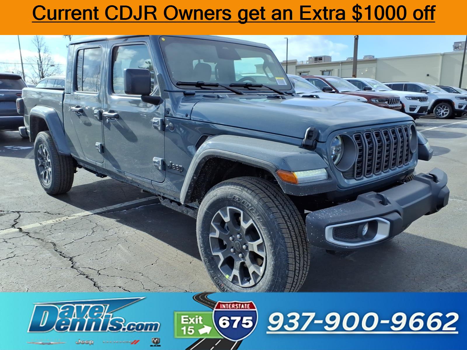 2026 Jeep Gladiator Sahara Auto's photo