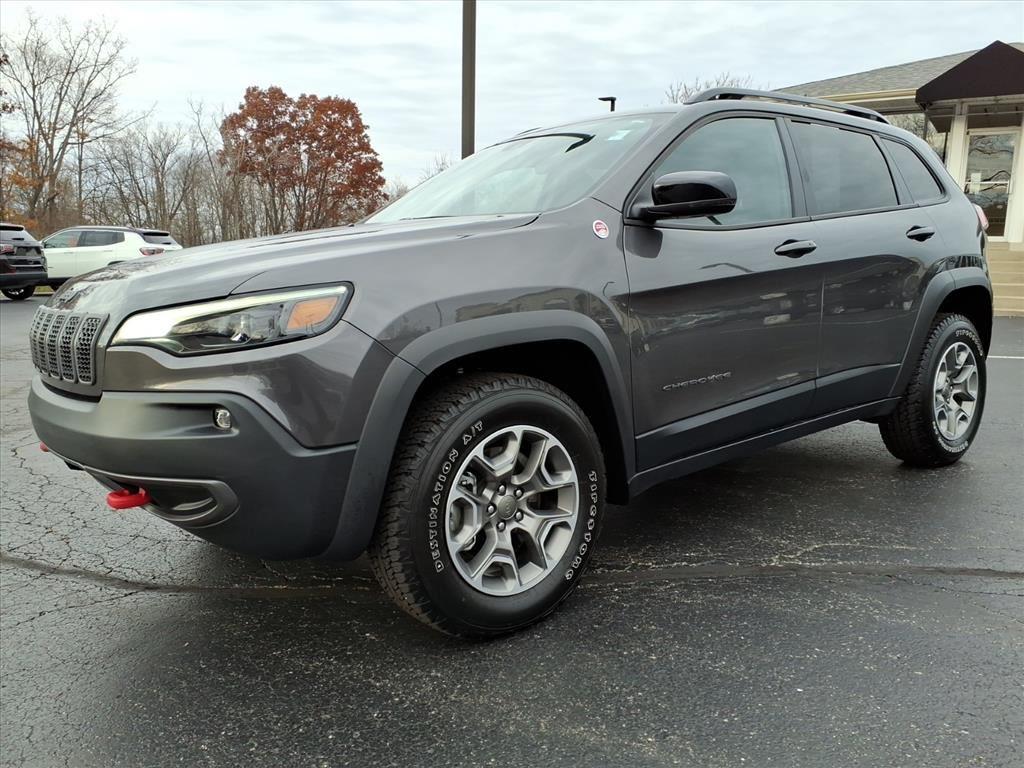 2022 Jeep Cherokee Trailhawk photo 3