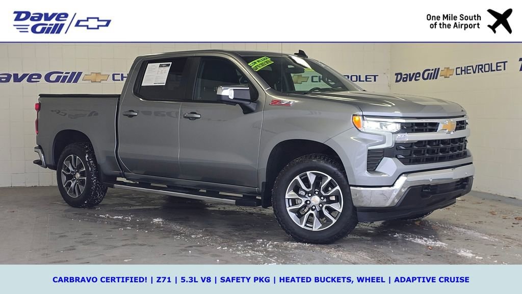 2024 Chevrolet Silverado 1500 LT's photo