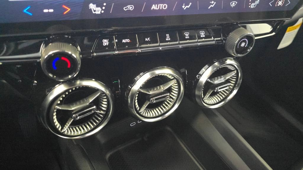 2026 Chevrolet Blazer EV LT - Photo 10