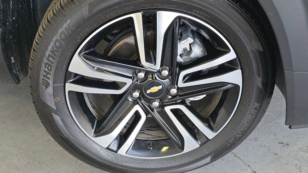 Used 2025 Chevrolet Trailblazer LT SUV