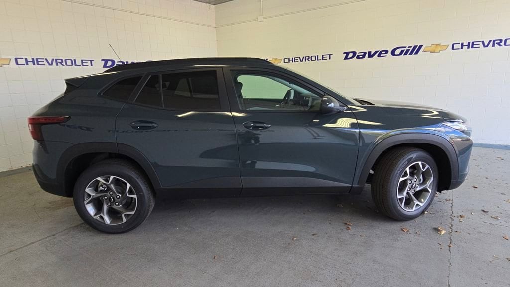 New 2026 Chevrolet Trax LT SUV