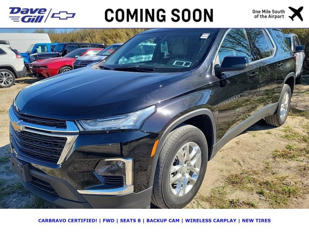 Used 2023 Chevrolet Traverse LS SUV