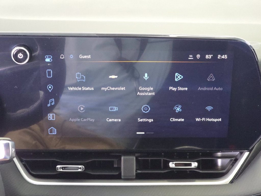 2027 Chevrolet Equinox LT - Photo 6