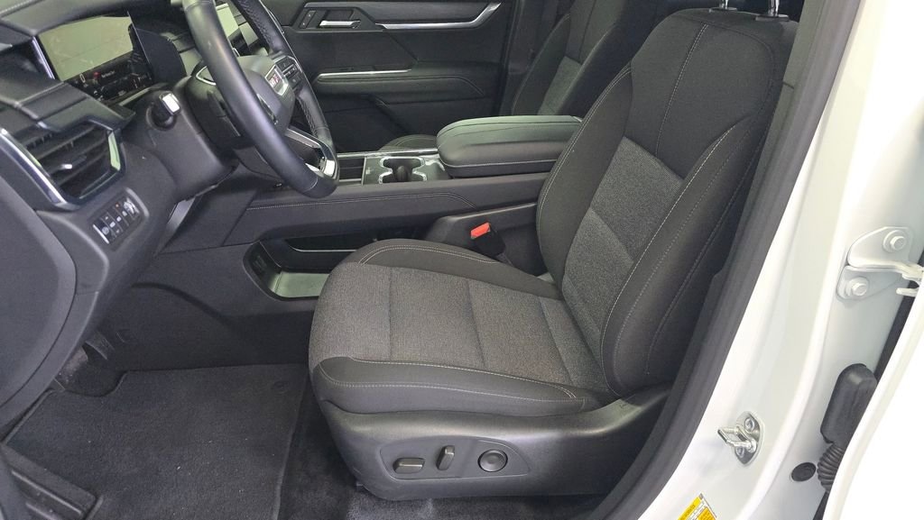 Used 2025 GMC Acadia Elevation SUV