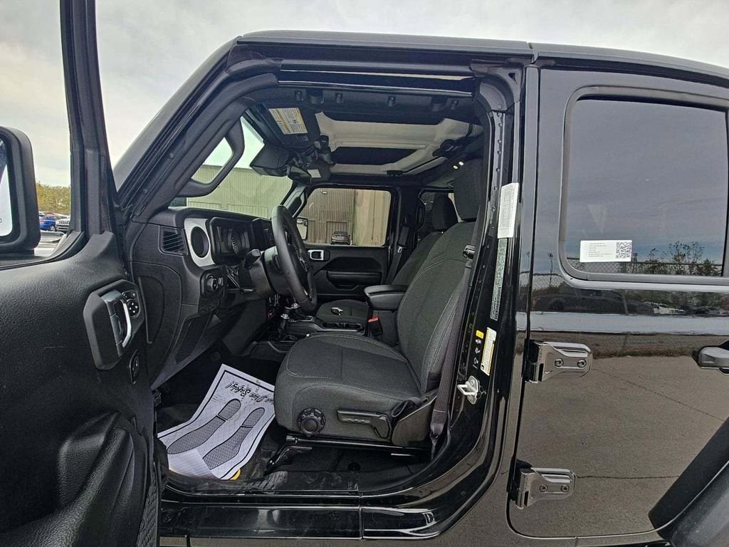 Used 2024 Jeep Wrangler Sport SUV