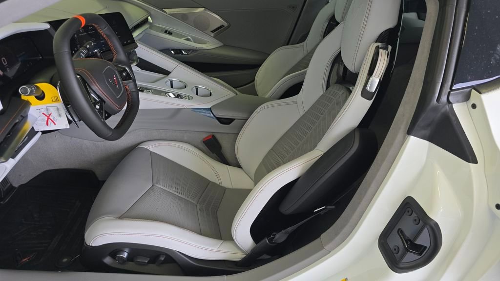 2026 Chevrolet Corvette 3LT - Photo 13