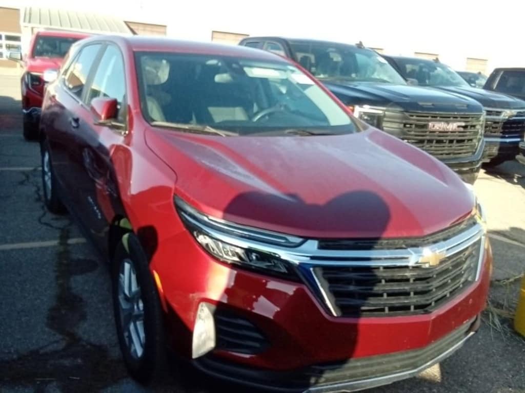 Used 2024 Chevrolet Equinox LT SUV