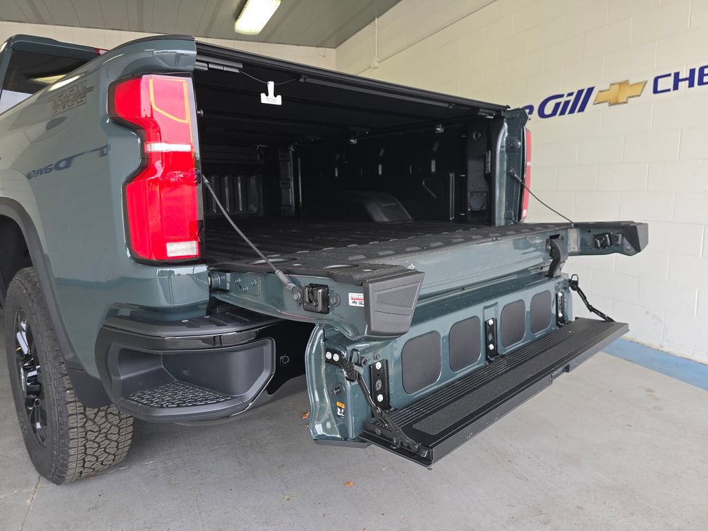 2026 Chevrolet Silverado 2500 HD LTZ - Photo 18