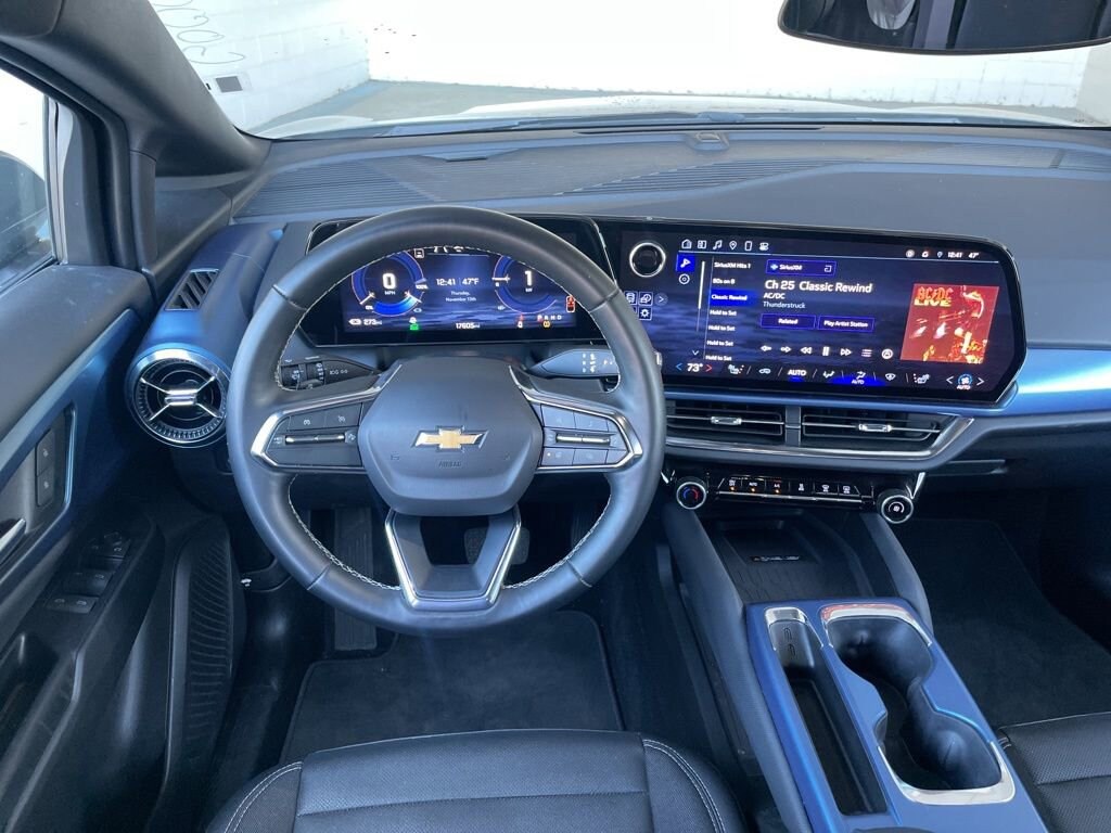 Used 2025 Chevrolet Equinox EV LT SUV