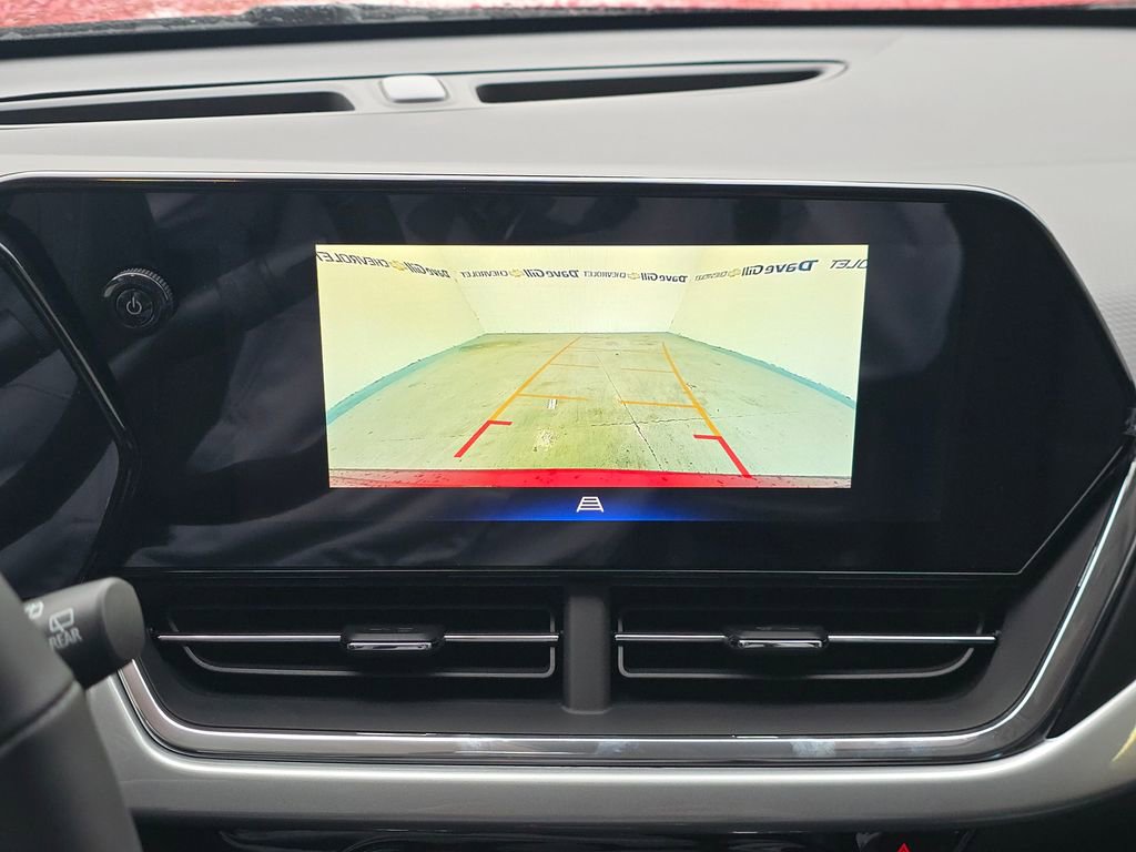 2026 Chevrolet Trax LT - Photo 9