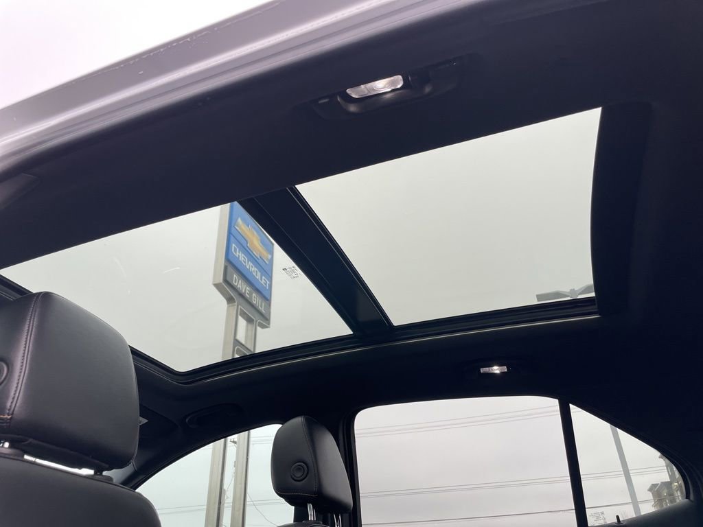 2024 Chevrolet Equinox Premier photo 3