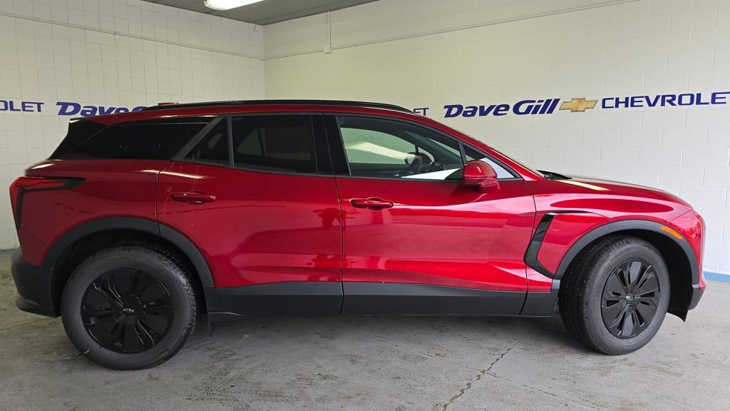2025 Chevrolet Blazer EV photo 3