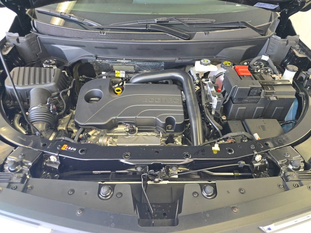 2027 Chevrolet Equinox LT - Photo 31