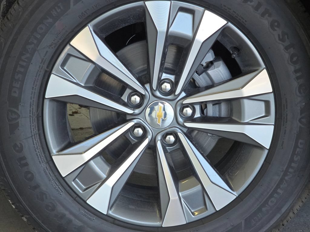 2027 Chevrolet Equinox LT - Photo 14