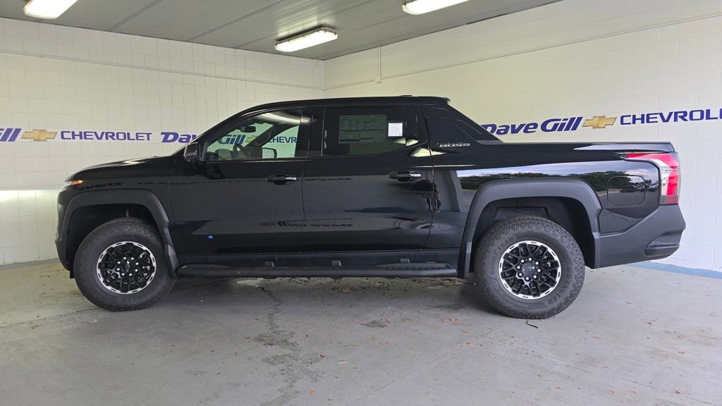 2026 Chevrolet Silverado EV Trail Boss - Photo 12