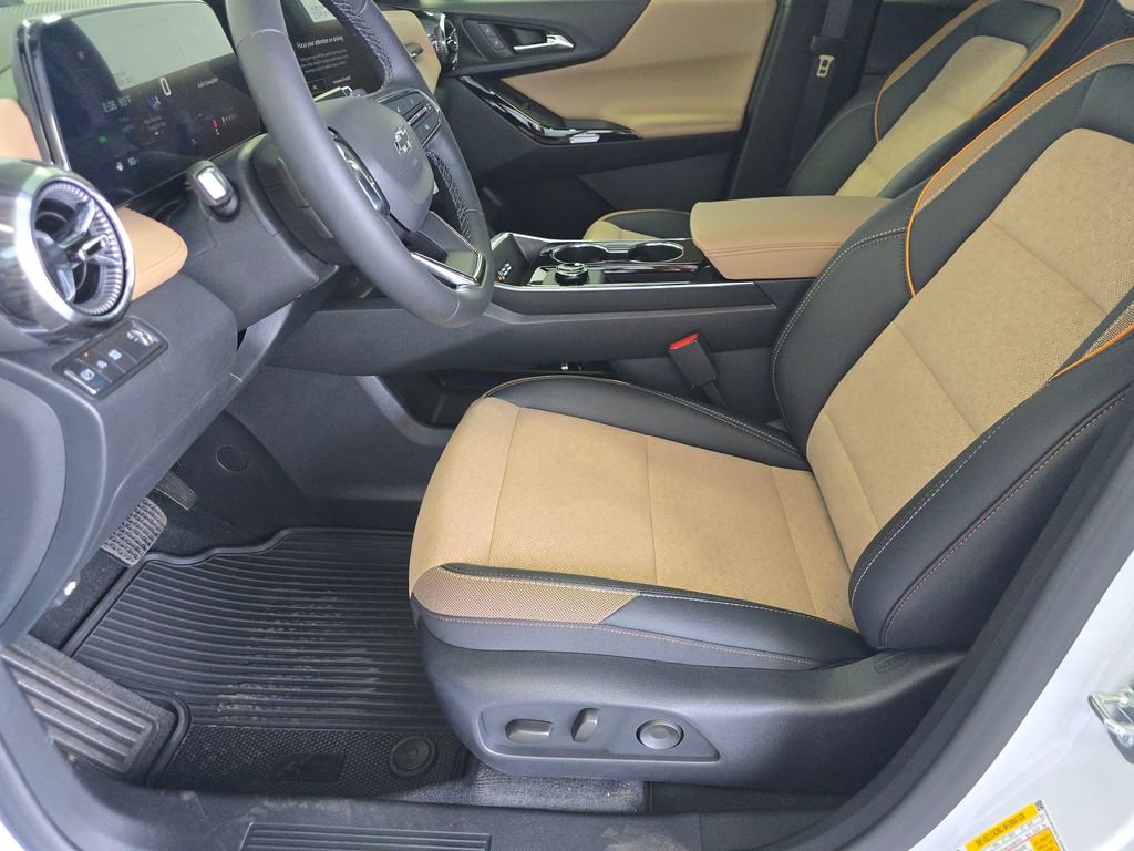 New Chevrolet Equinox for Sale | SUV Dealership in Whitehall, OH