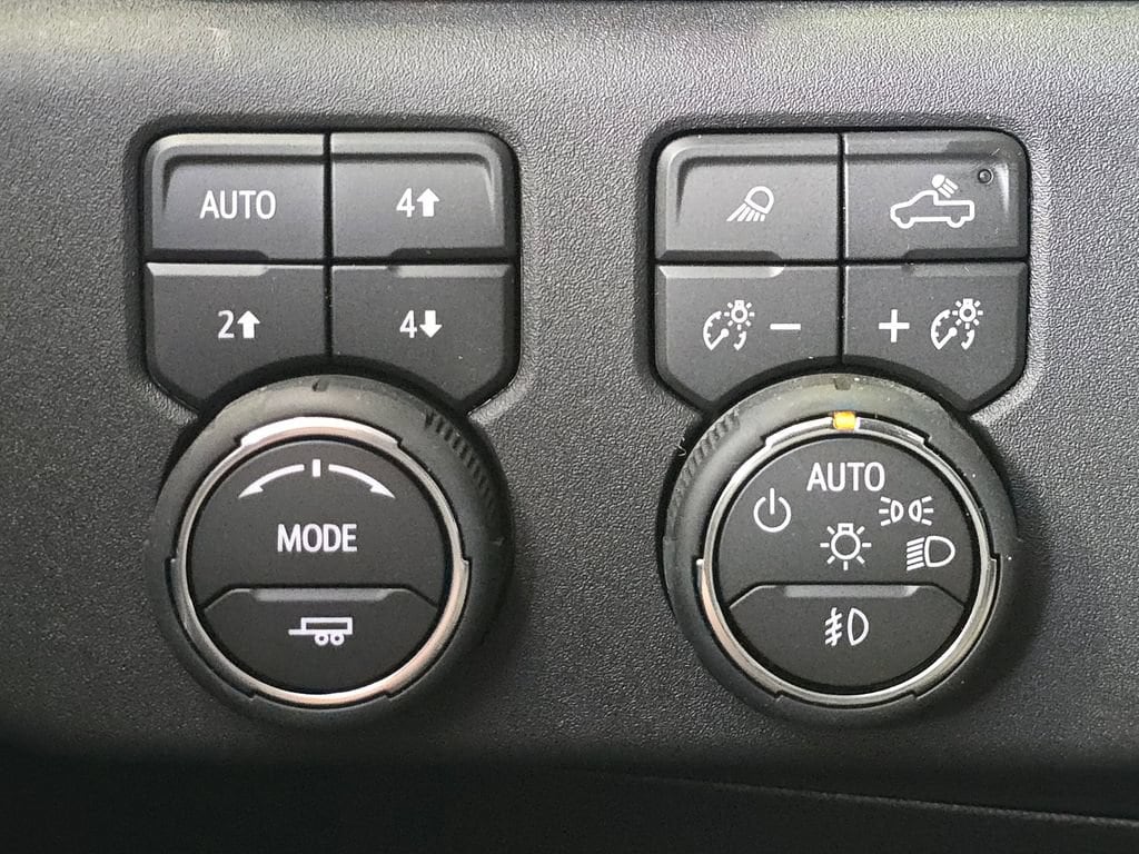 2026 Chevrolet Silverado 2500 HD LTZ - Photo 6