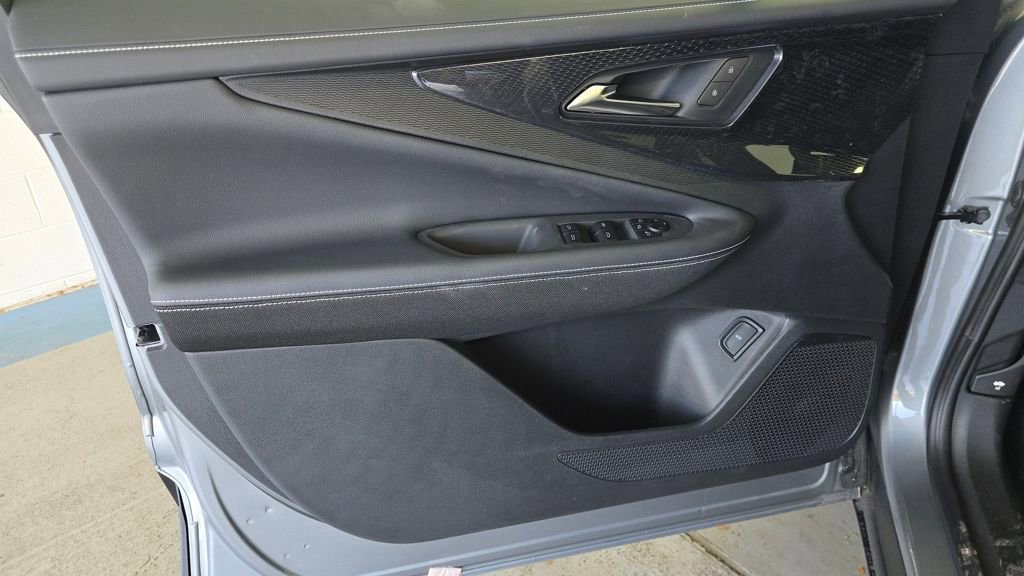 2026 Chevrolet Blazer EV LT - Photo 22