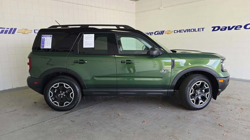 2025 Ford Bronco Sport Outer Banks photo 3