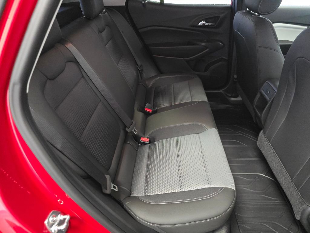 2026 Chevrolet Trax LT - Photo 18