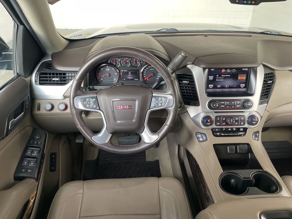 2015 Gmc Yukon SLT photo 3