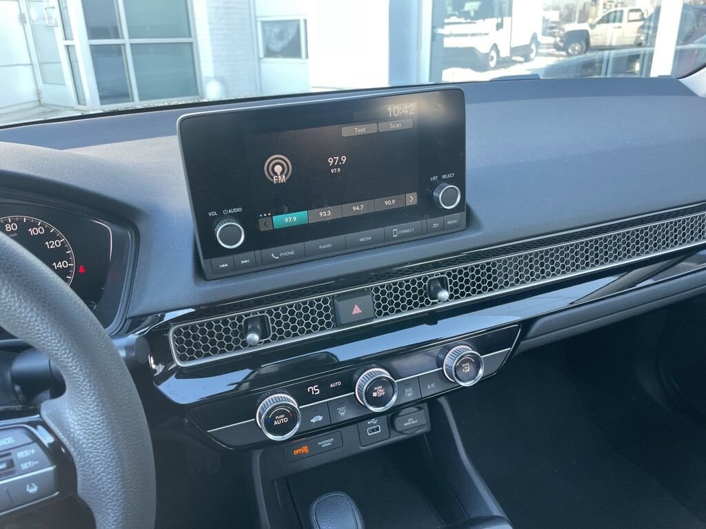 Used 2022 Honda Civic Sedan LX Sedan