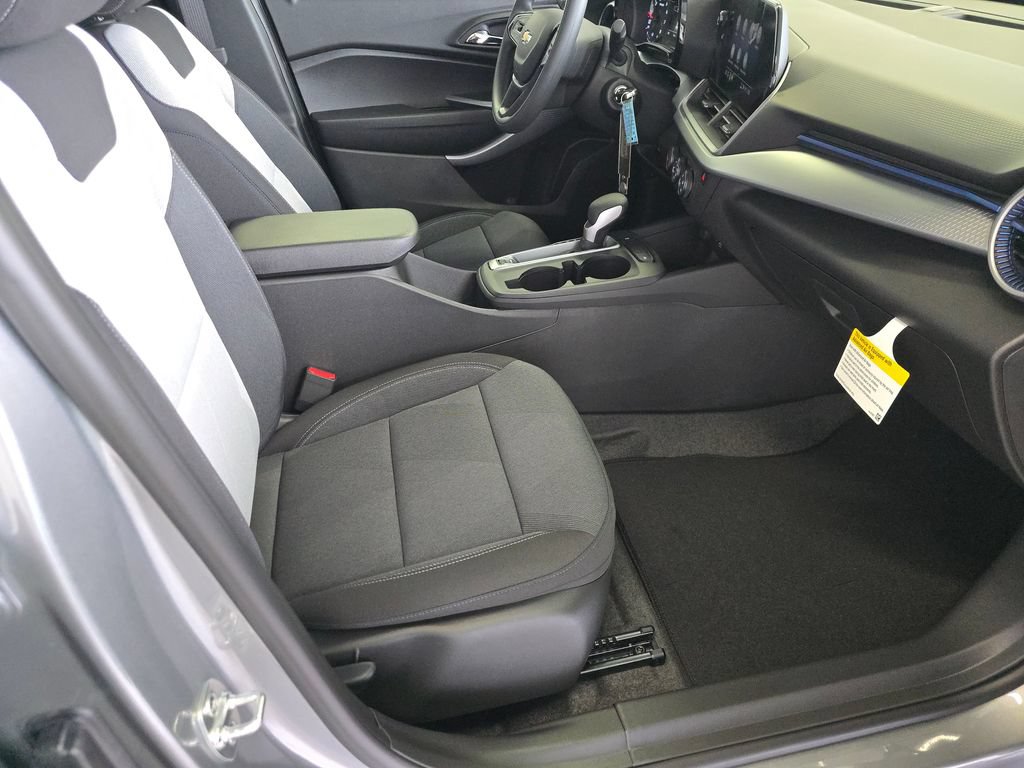 2026 Chevrolet Trax LS - Photo 12