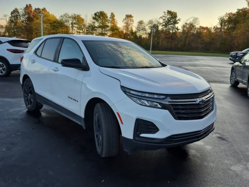 Used 2024 Chevrolet Equinox LS SUV