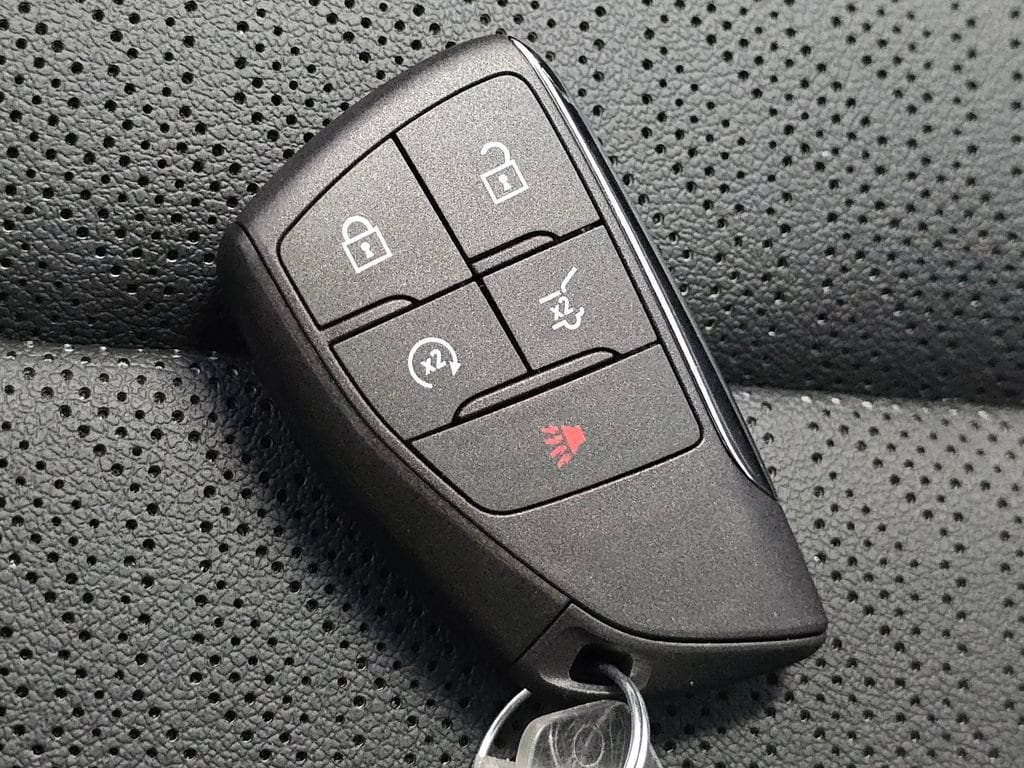 2027 Chevrolet Equinox LT - Photo 30