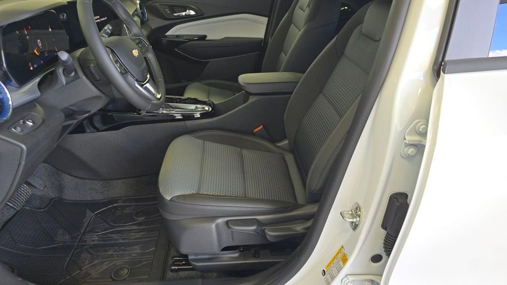 New 2026 Chevrolet Trax LT SUV