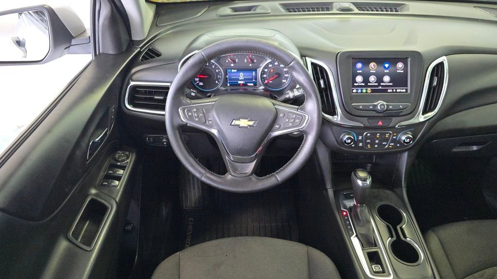 2020 Chevrolet Equinox LT photo 4