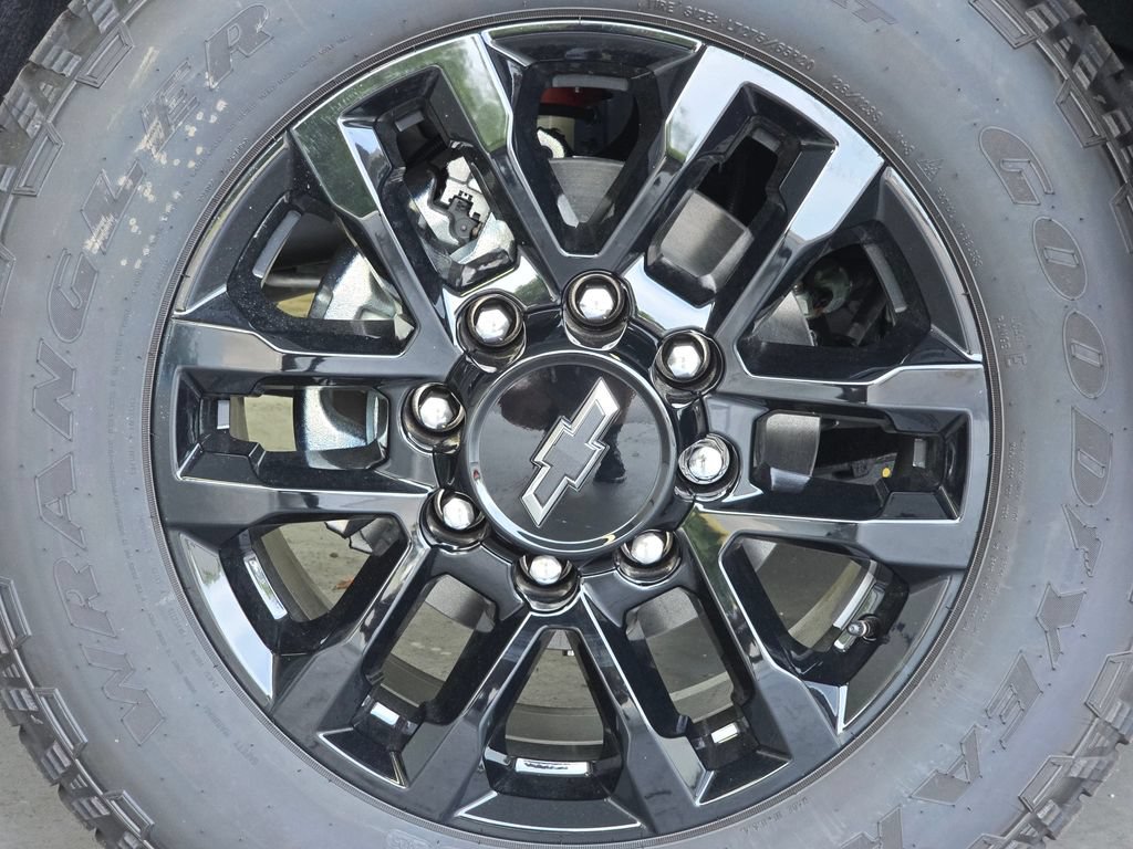 2026 Chevrolet Silverado 2500 HD LTZ - Photo 16