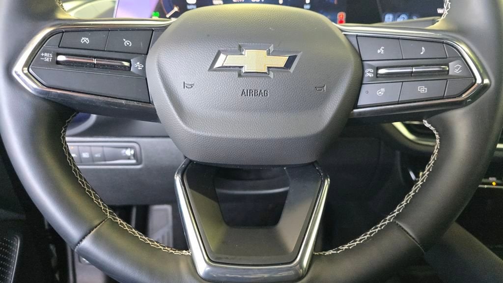 Used 2025 Chevrolet Equinox EV LT with VIN 3GN7DLRP9SS158585 for sale in Columbus, OH