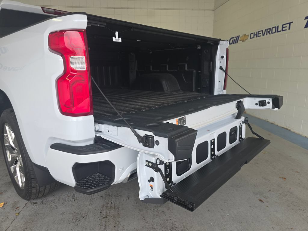 2026 Chevrolet Silverado 1500 High Country - Photo 17