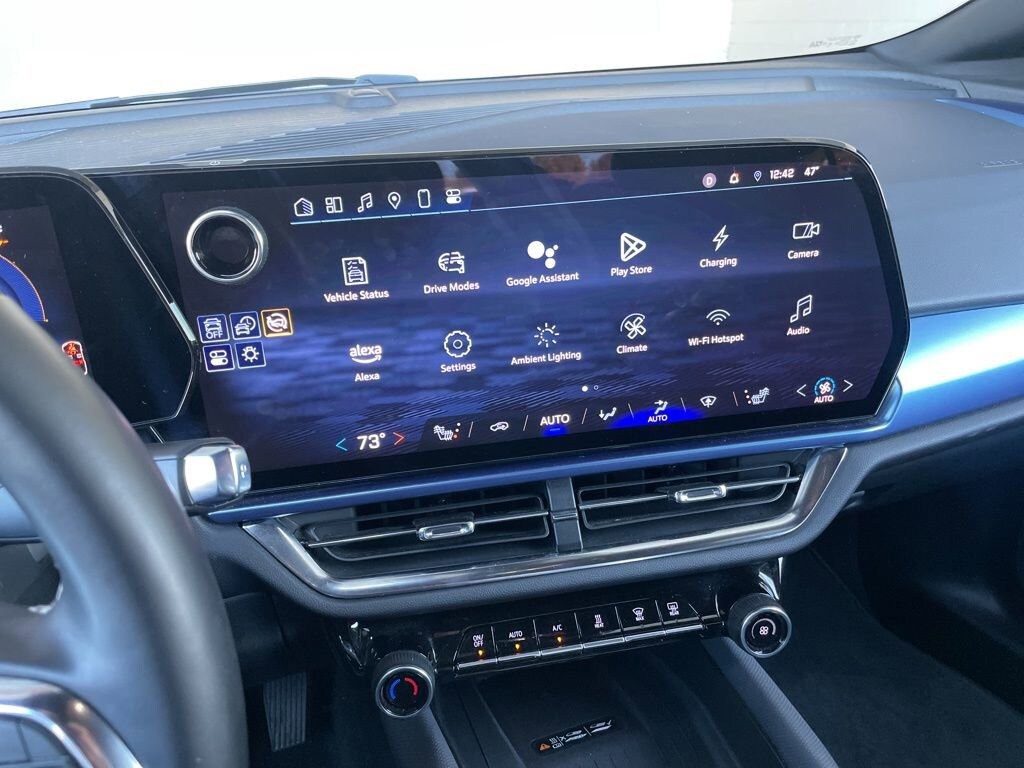 Used 2025 Chevrolet Equinox EV LT SUV