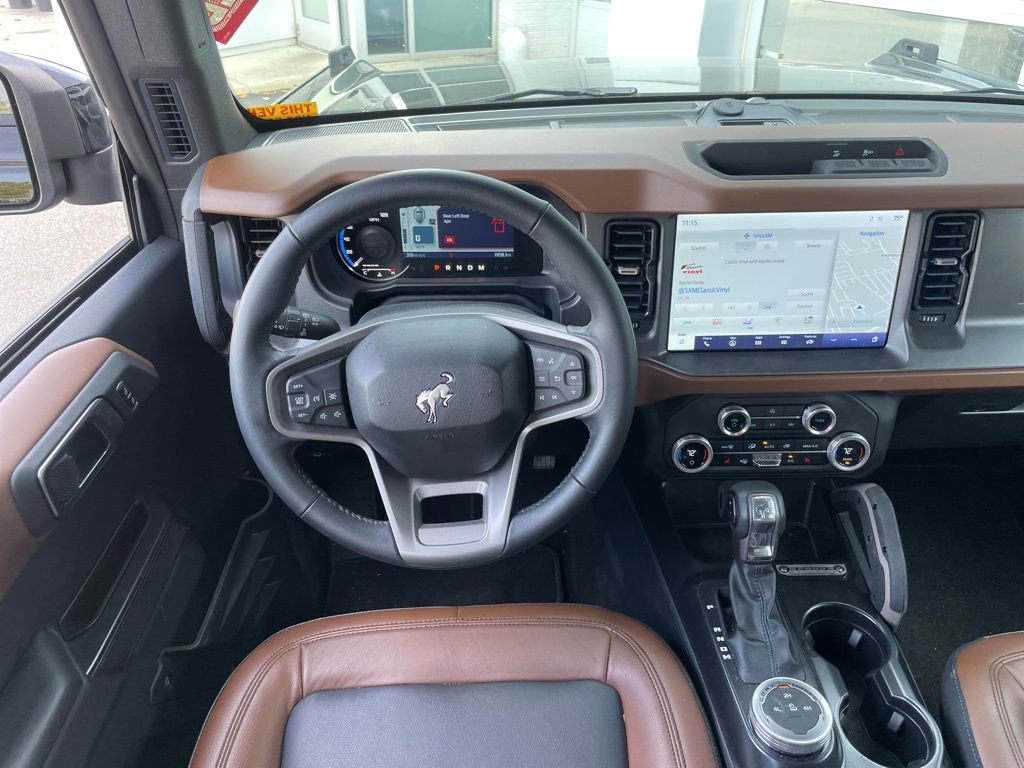 2024 Ford Bronco Outer Banks photo 3