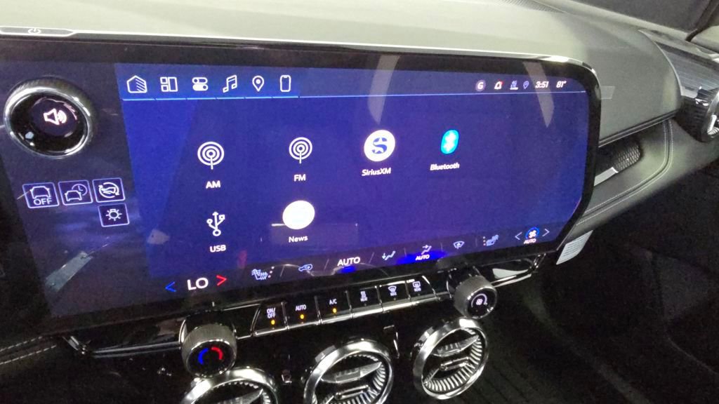 2026 Chevrolet Blazer EV LT - Photo 23
