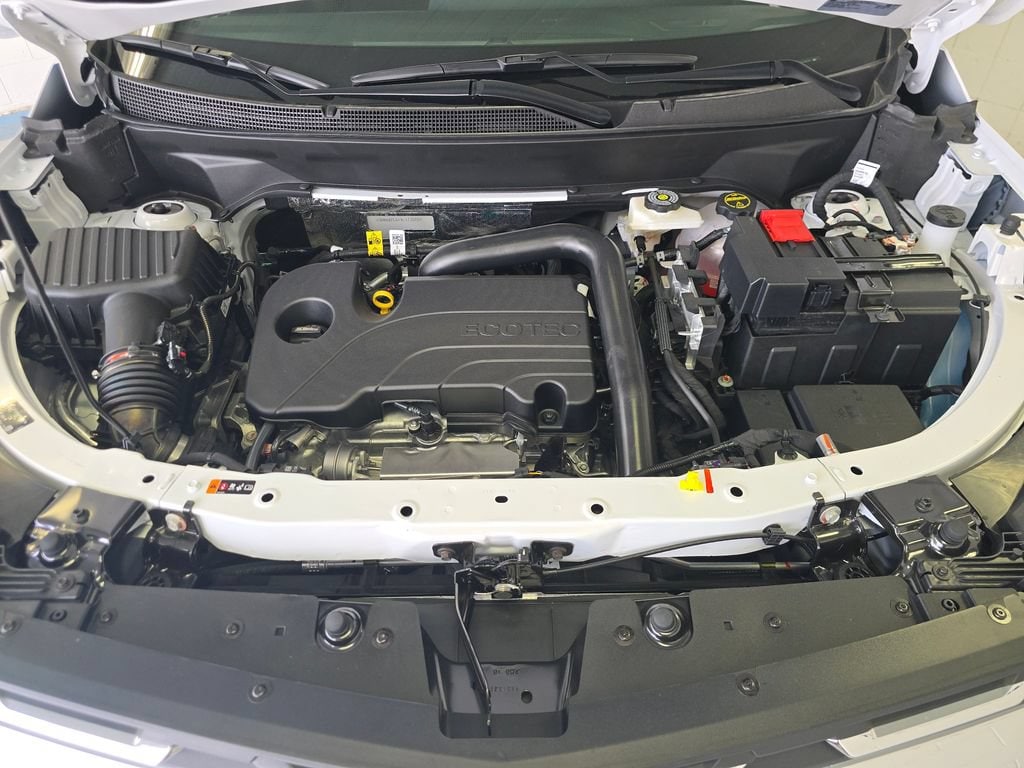 2027 Chevrolet Equinox LT - Photo 31