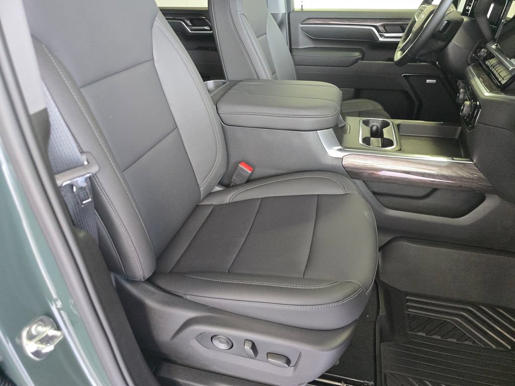 2026 Chevrolet Silverado 2500 HD LTZ - Photo 19