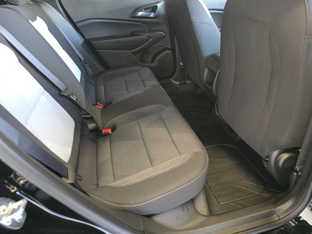 2026 Chevrolet Trax RS - Photo 14