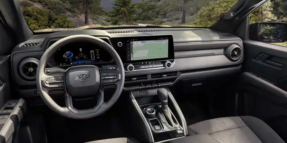 2026 Chevy Colorado dashboard and 11.3 inch infotainment screen at Dave Gill Chevrolet Columbus Ohio