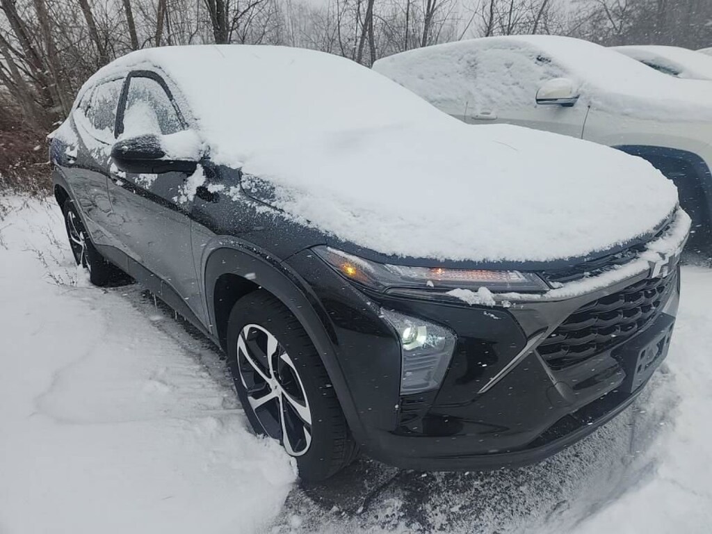 Used 2024 Chevrolet Trax 1RS SUV