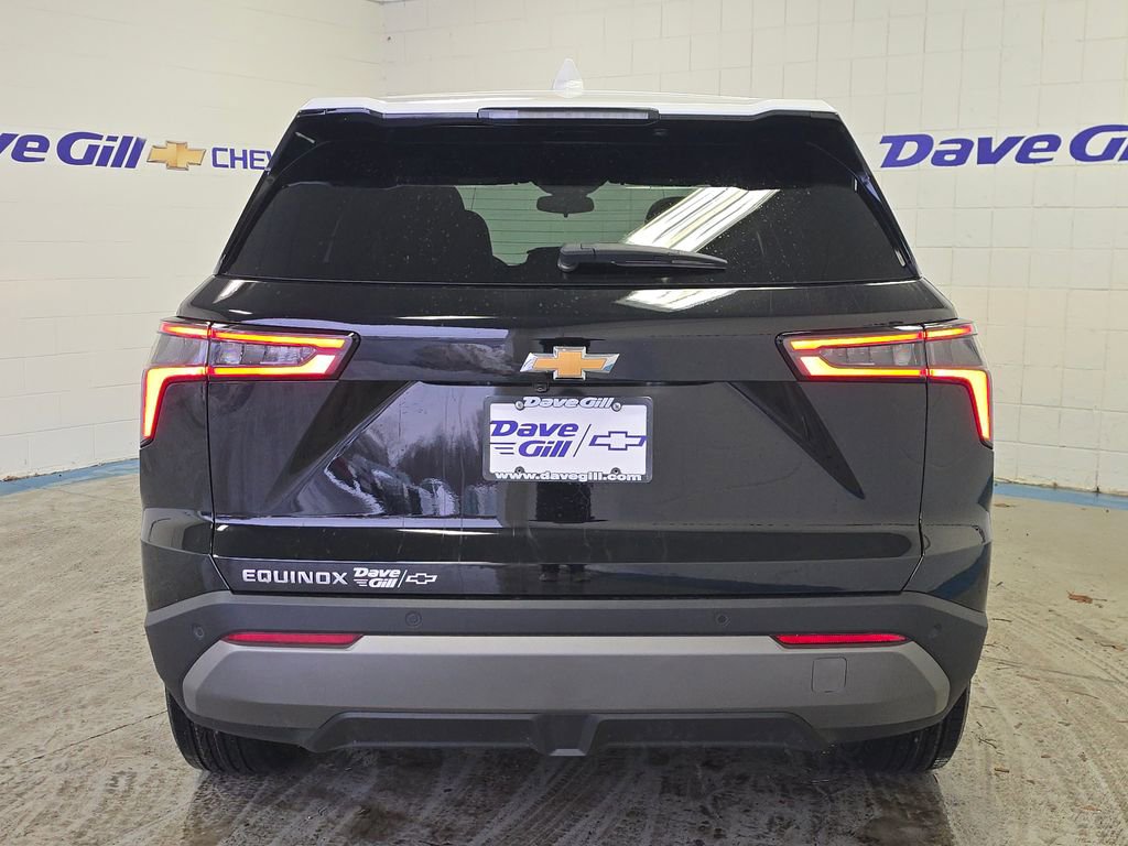 2026 Chevrolet Equinox LT - Photo 18