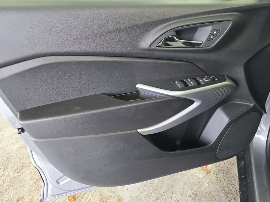 2026 Chevrolet Trax LS - Photo 20
