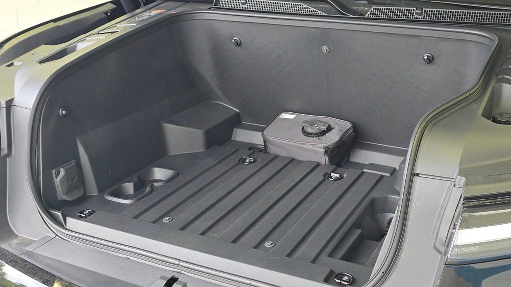 2026 Chevrolet Silverado EV Trail Boss - Photo 17