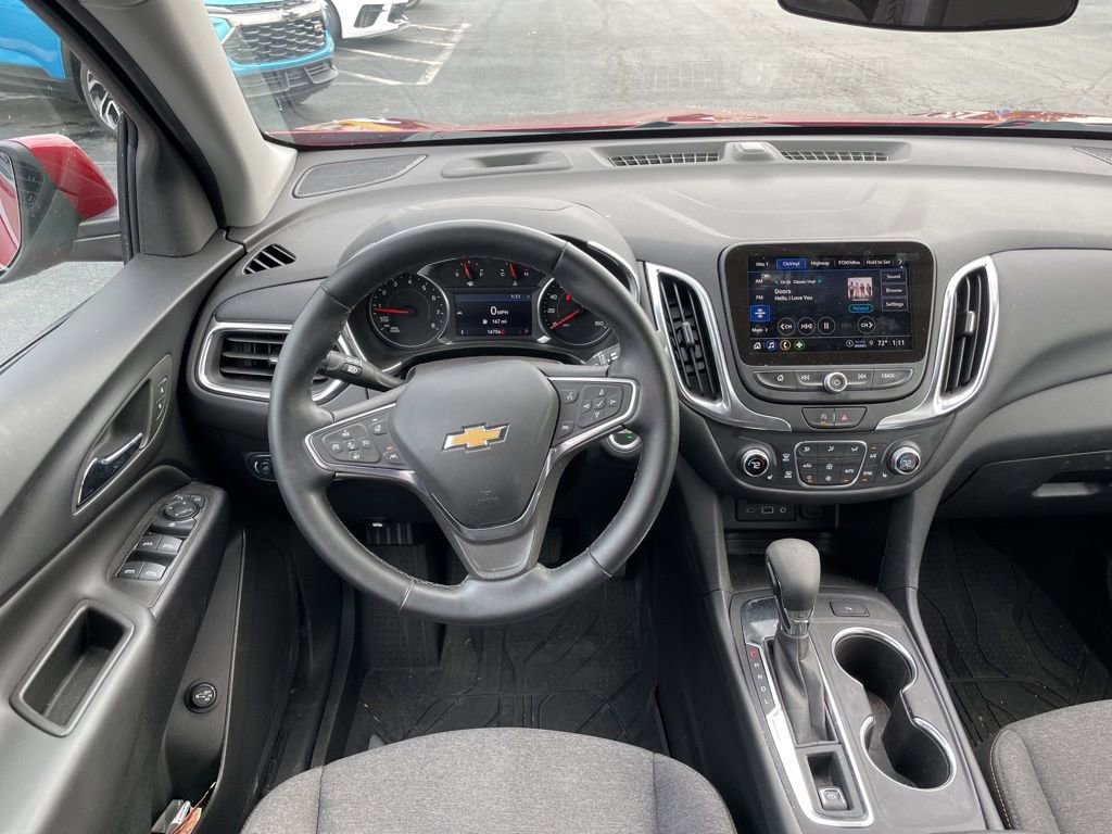 2024 Chevrolet Equinox LT photo 4