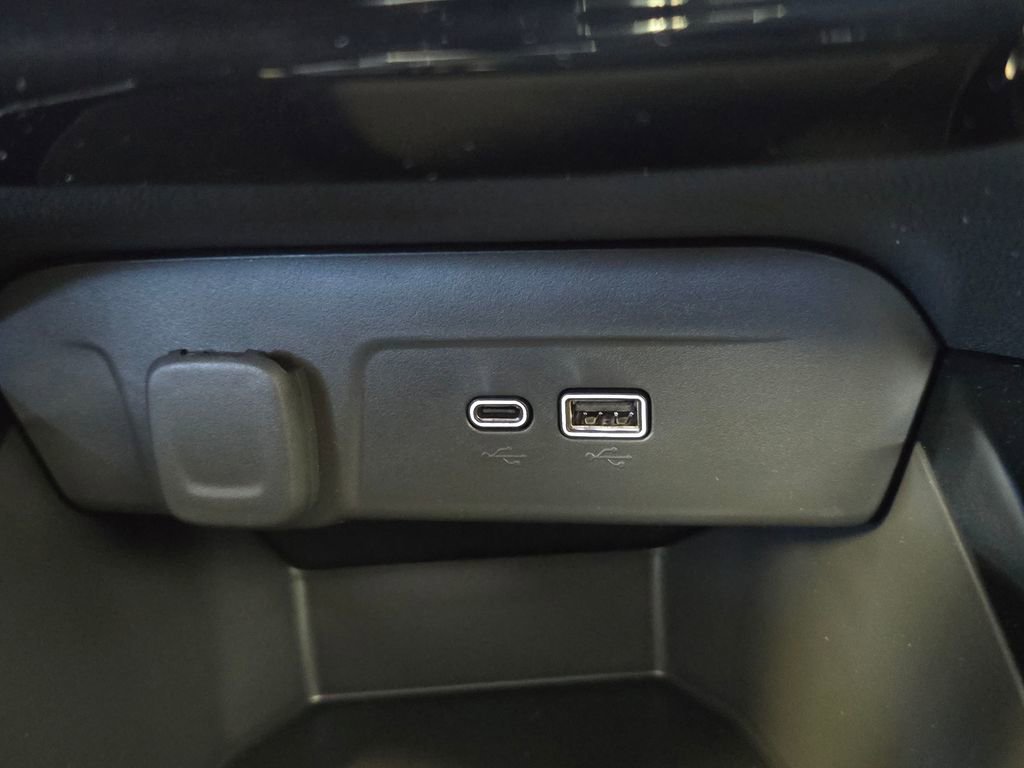 2026 Chevrolet Trax LT - Photo 26